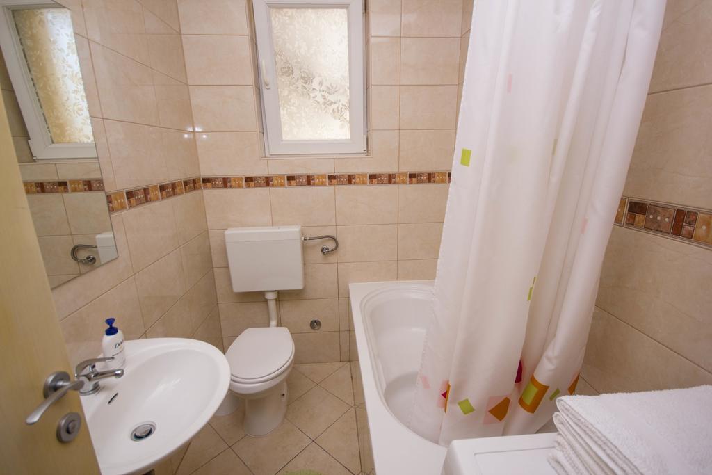 Apartments Maria トロギール エクステリア 写真
