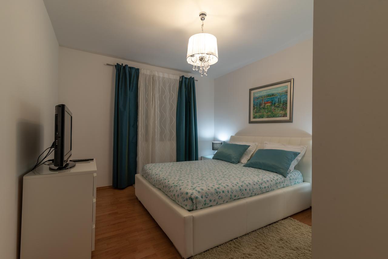 Apartments Maria トロギール エクステリア 写真